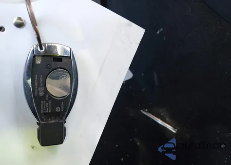 2016 Mercedes-Benz Glc 300 из США, поврежденный, VIN WDC0G4JB3GF040528